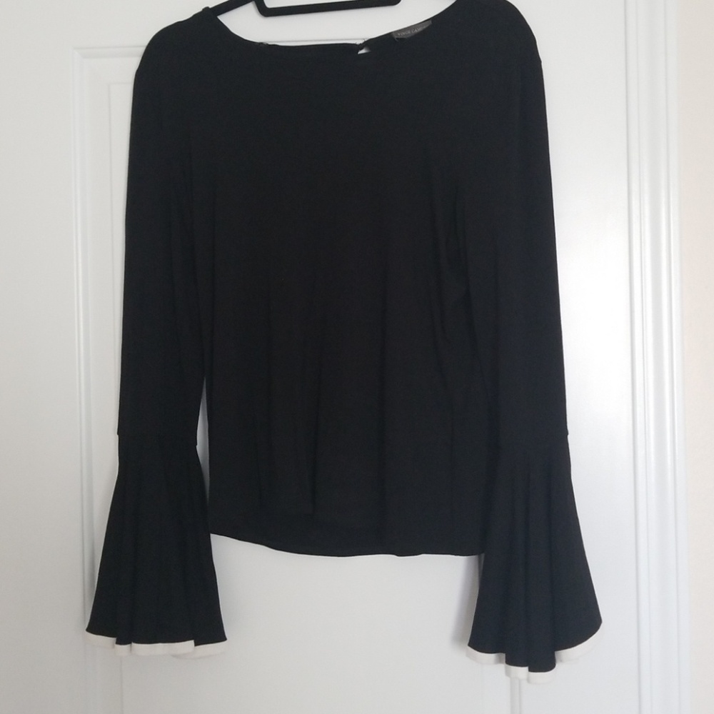 Vince Camuto bell sleeve top